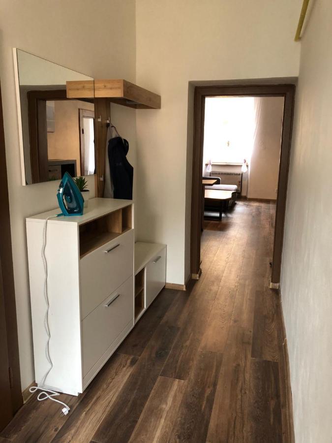 City Apartment Cheb Bagian luar foto